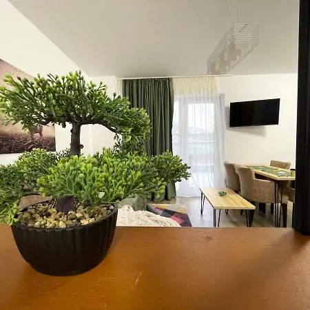 Cozy Bliss In W. Free Parking Apartment
