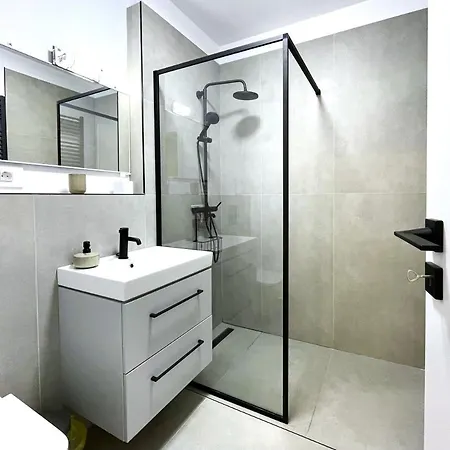 Apartment Cozy Bliss In W. Free Parking Sinaia